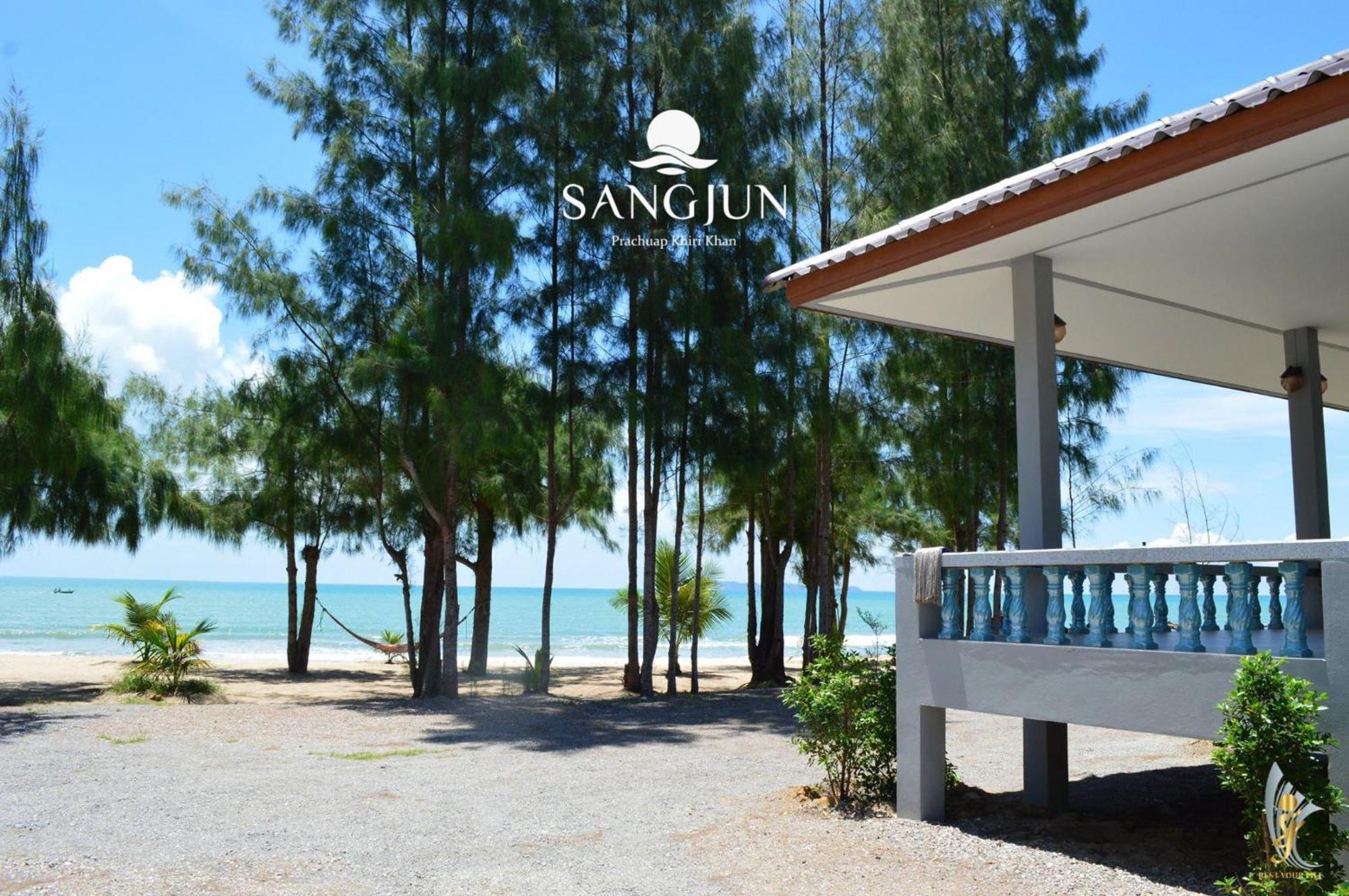 Sangjun On Beach Resort Bang Saphan Exteriér fotografie